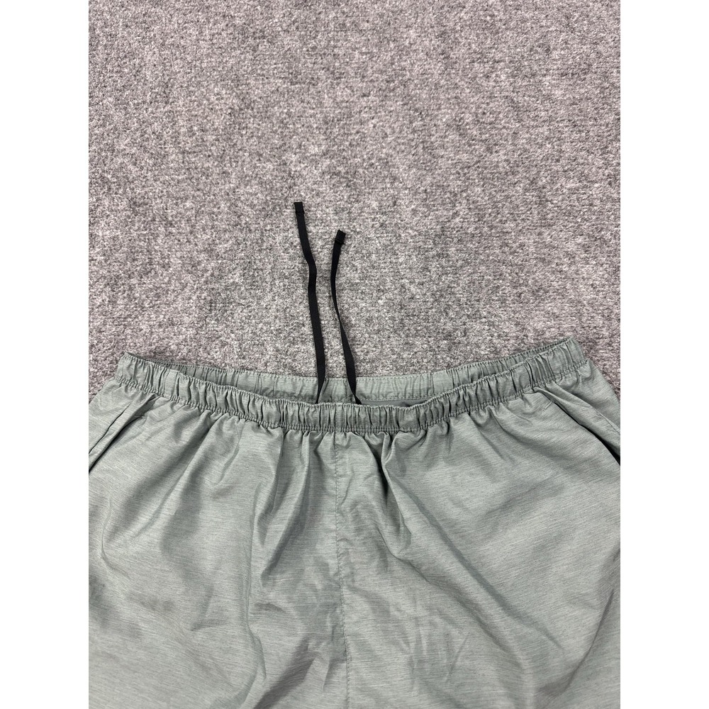 Nike Dri-FIT Running Shorts Womens XL Gray 7 Inch Inseam Athletic Pockets Gym - Picture 6 of 9